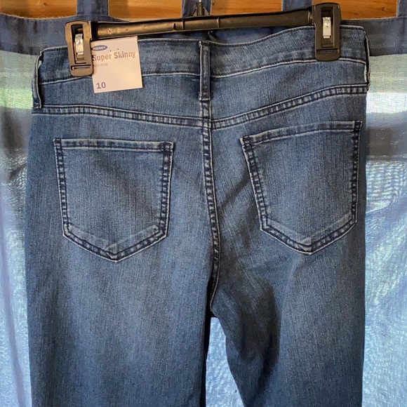Old Navy Dark Wash NWT - Picture 5 of 5